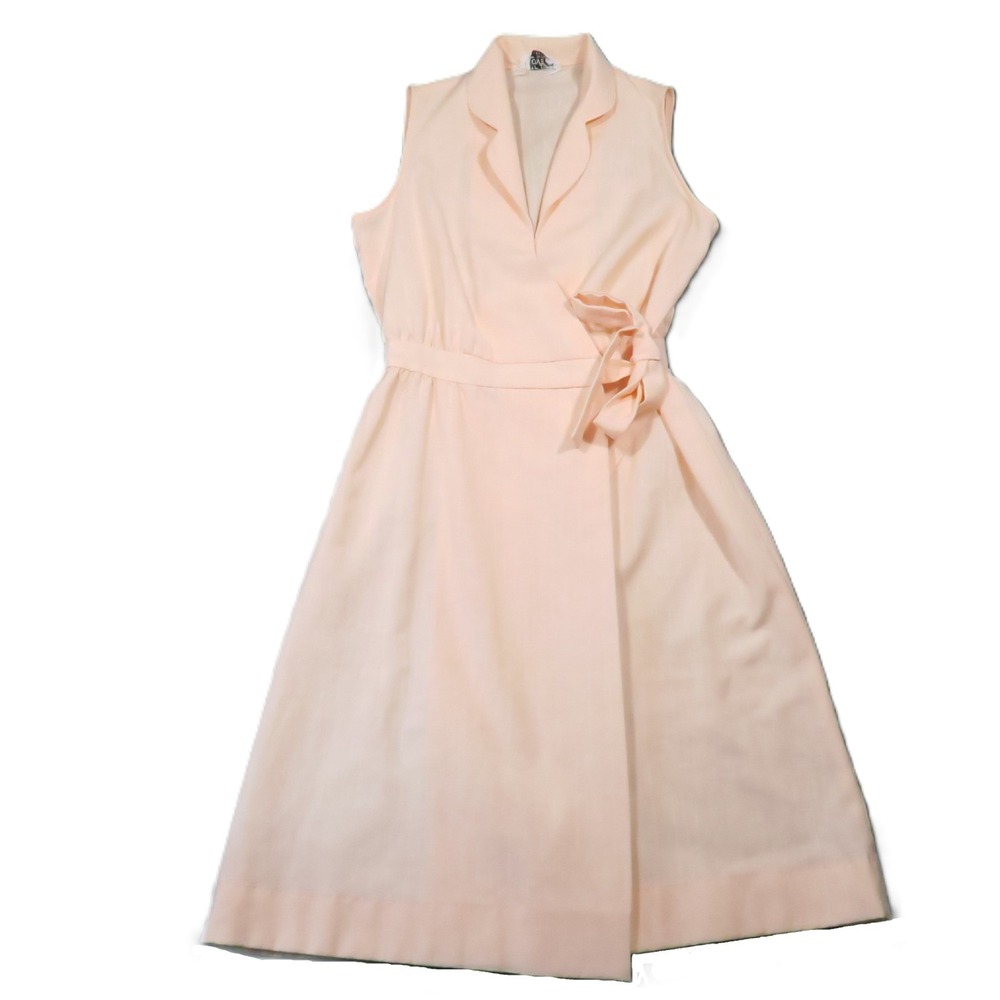 Vintage 70s Wrap Dress XS/S Petite Peach Tie Waist A-Line Pastel Teacher Church